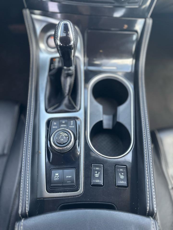 Used 2020 Nissan Maxima 3.5 SV w/ Floor Mat Group FWD image 16