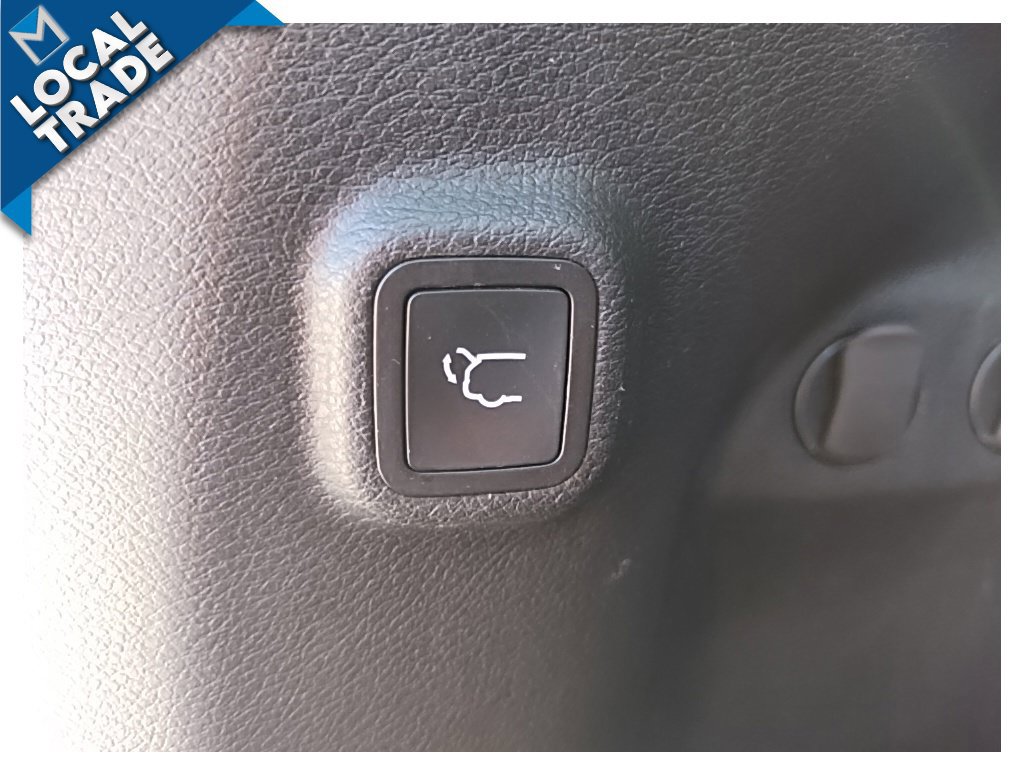 Used 2021 Jeep Cherokee Trailhawk w/ Premium Leather Package AWD/4WD image 32
