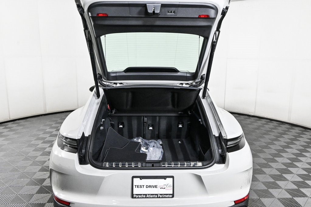 New 2025 Porsche Panamera RWD image 32