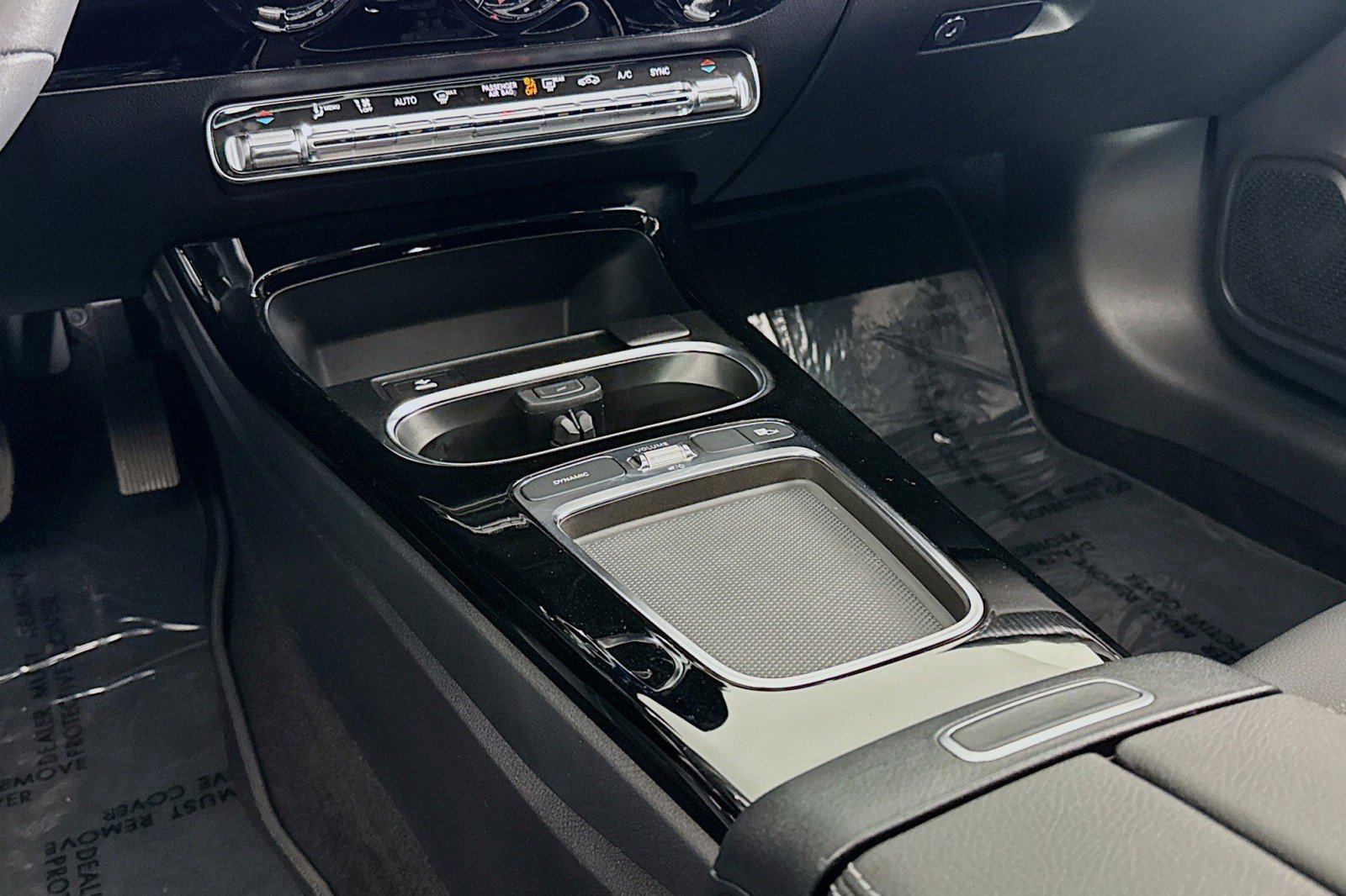 Certified 2026 Mercedes-Benz CLA 250 4MATIC image 6