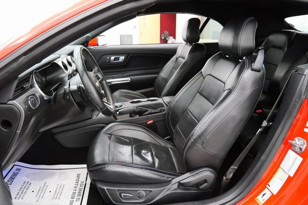 Used 2019 Ford Mustang GT Premium w/ Equipment Group 401A RWD image 10