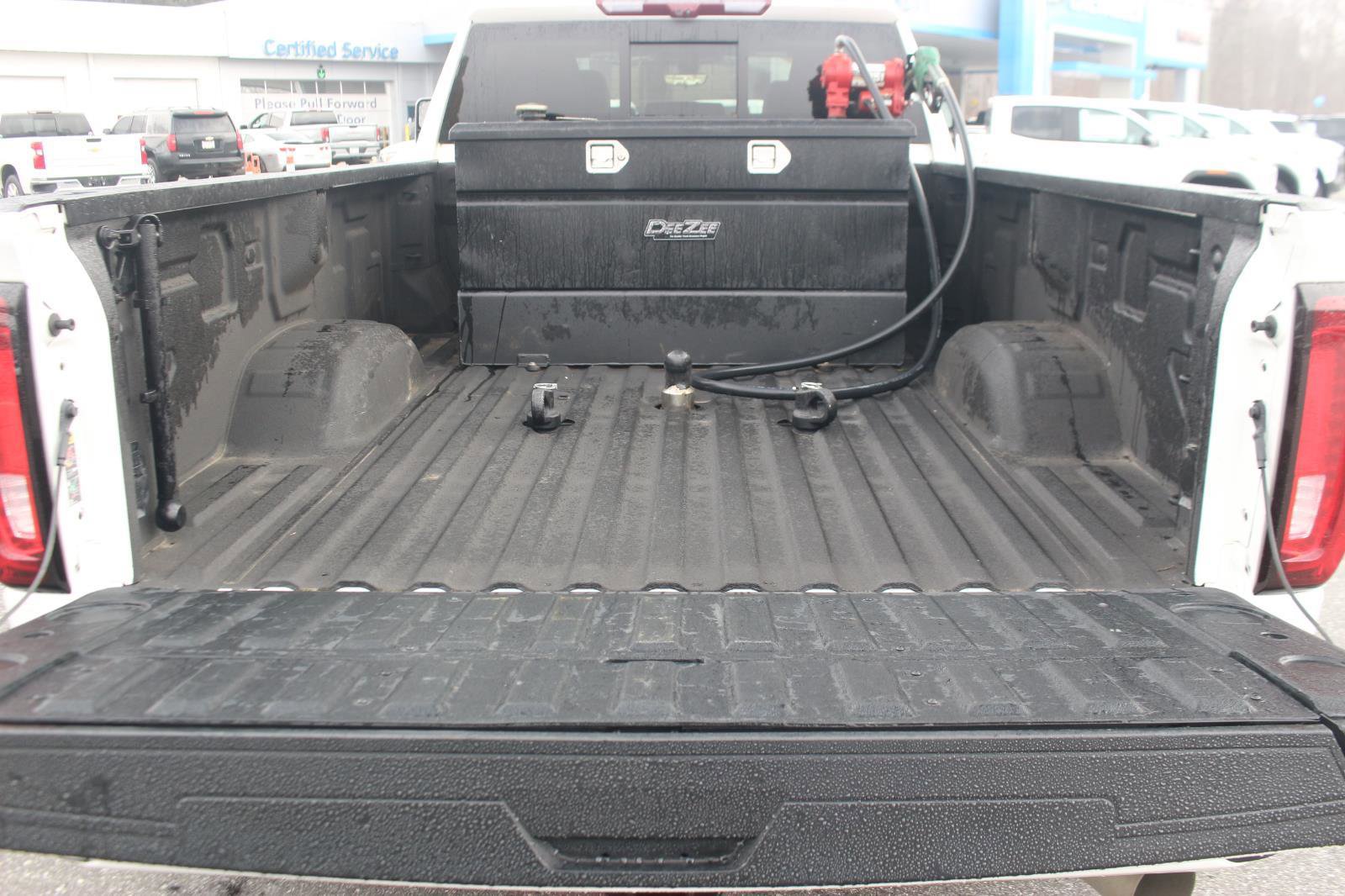 Used 2023 GMC Sierra 3500 Denali w/ Denali Ultimate Package image 12