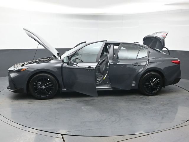 Used 2026 Toyota Camry SE AWD/4WD image 46