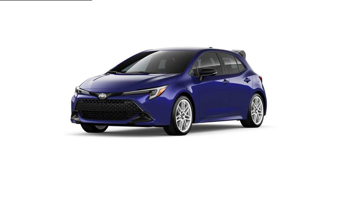 New 2026 Toyota Corolla SE FWD video 1