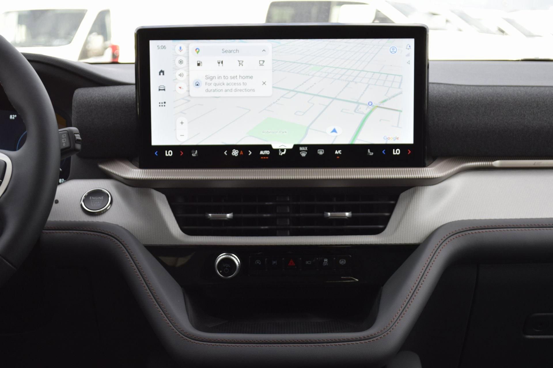 New 2026 Ford Explorer Active w/ Active Comfort Package image 11