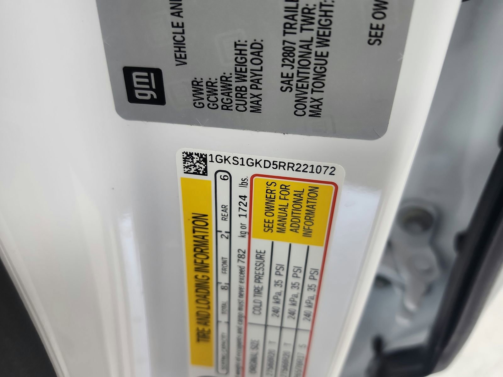 Used 2024 GMC Yukon XL SLT image 56