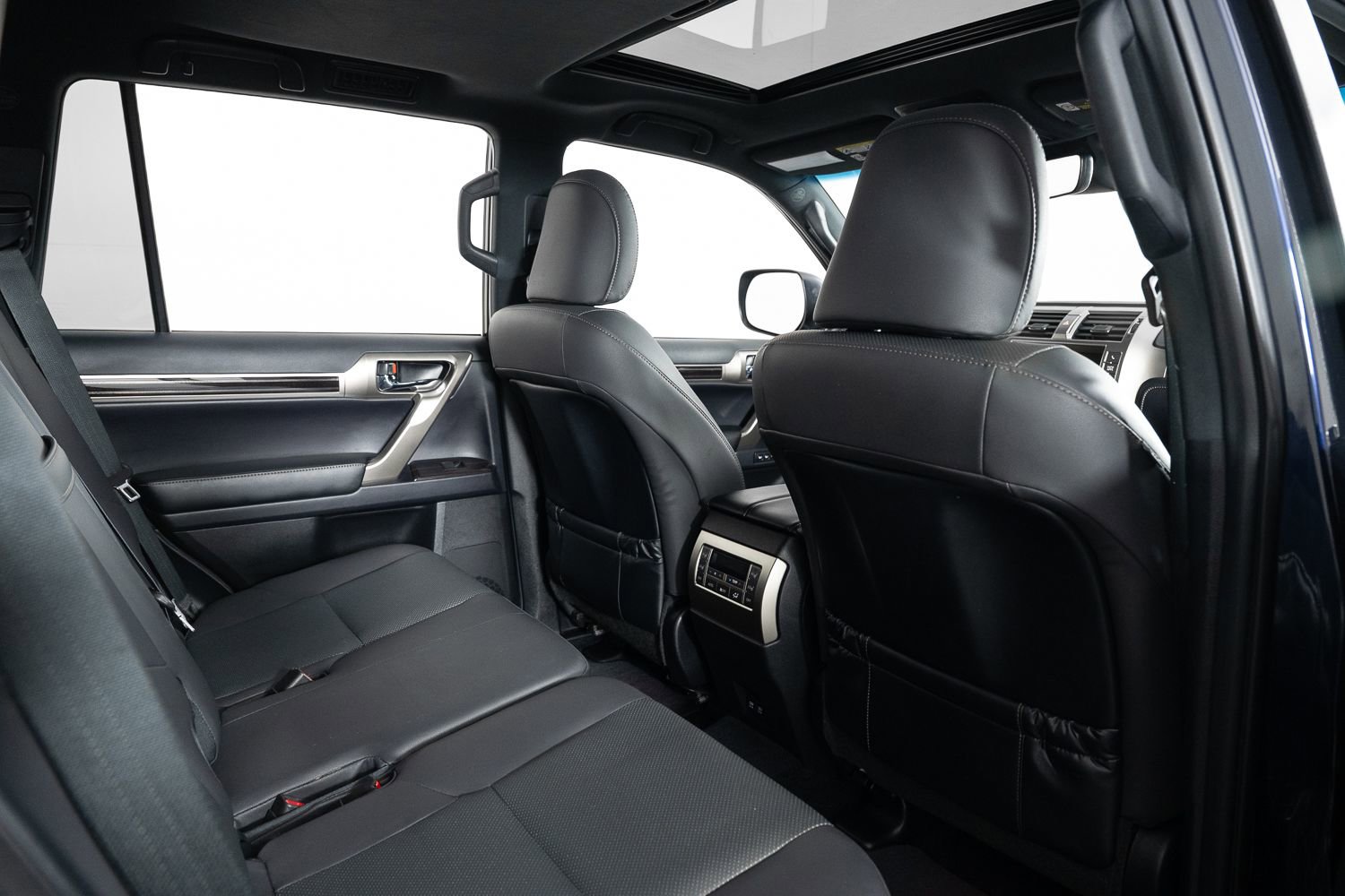 Used 2021 Lexus GX 460 Premium w/ Premium Package image 23