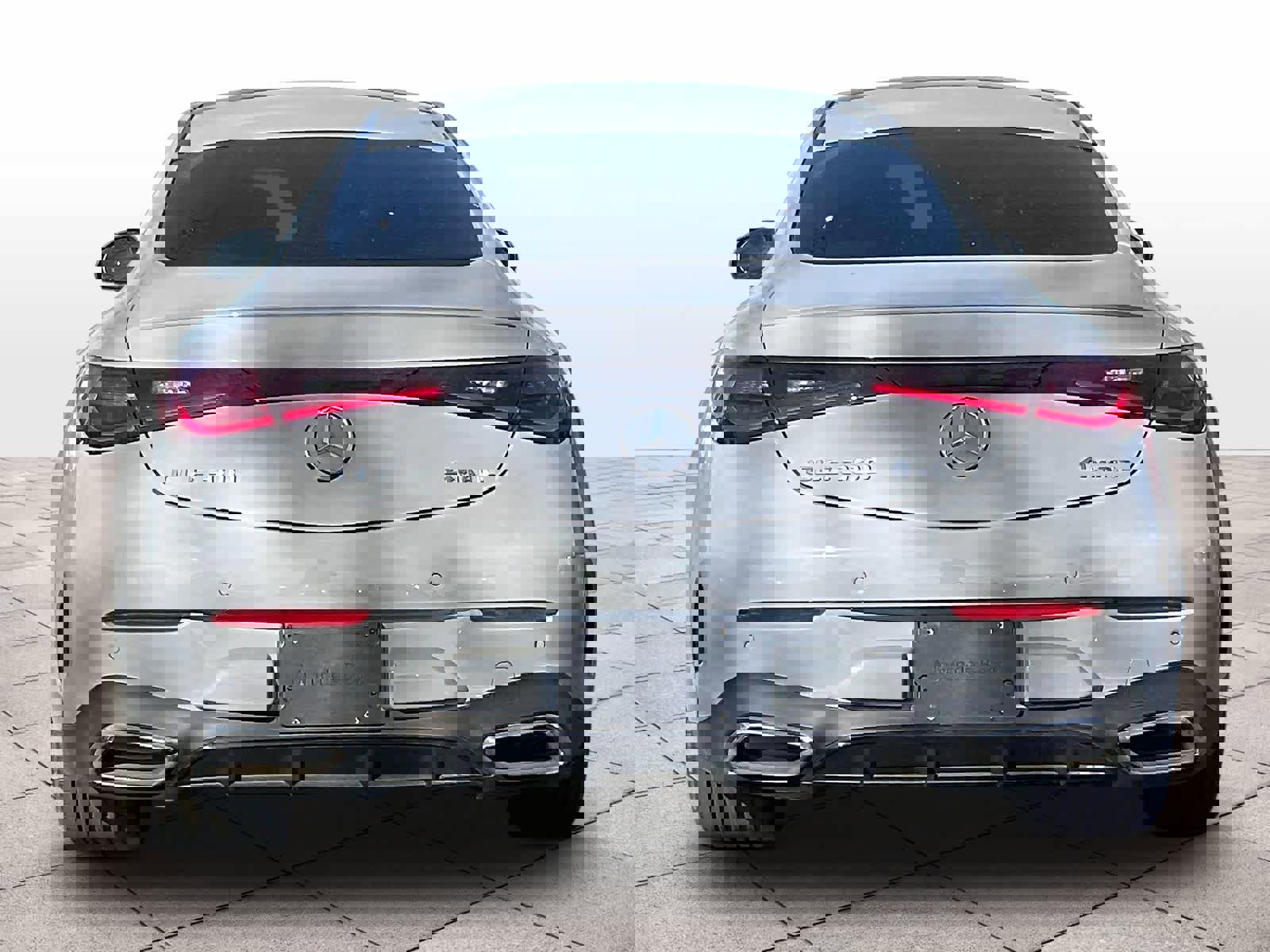 Used 2024 Mercedes-Benz CLE 300 4MATIC Coupe image 7