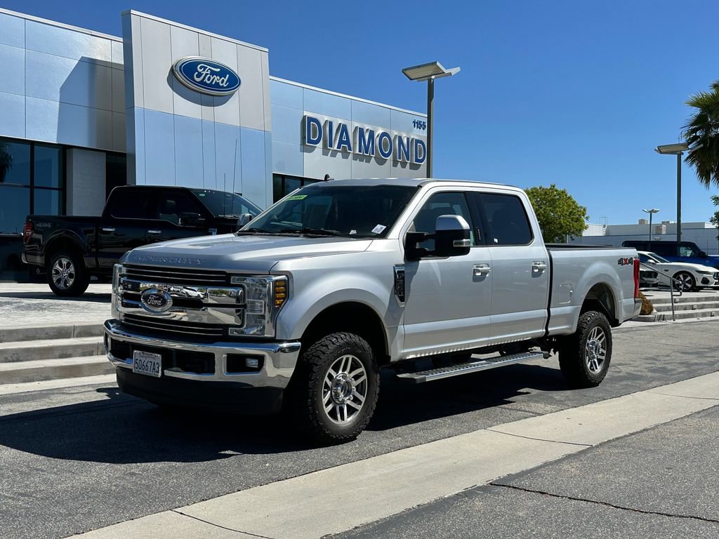Used 2019 Ford F350 Lariat AWD/4WD image 2