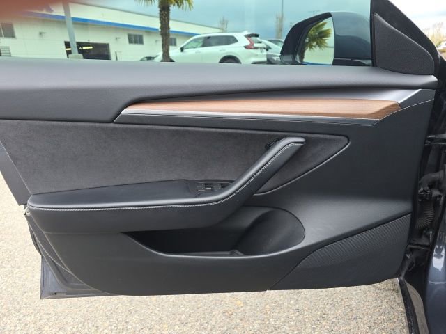 Used 2022 Tesla Model 3 Performance image 16