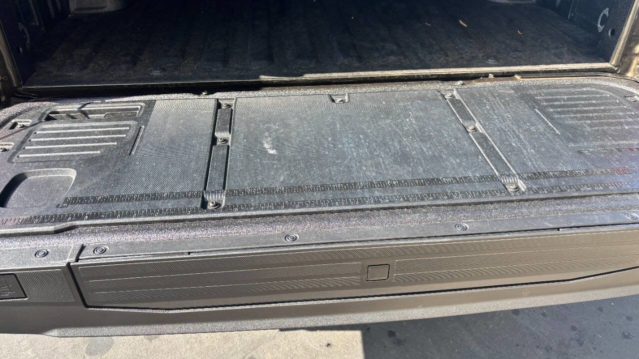 Used 2025 Ford F150 Raptor image 7