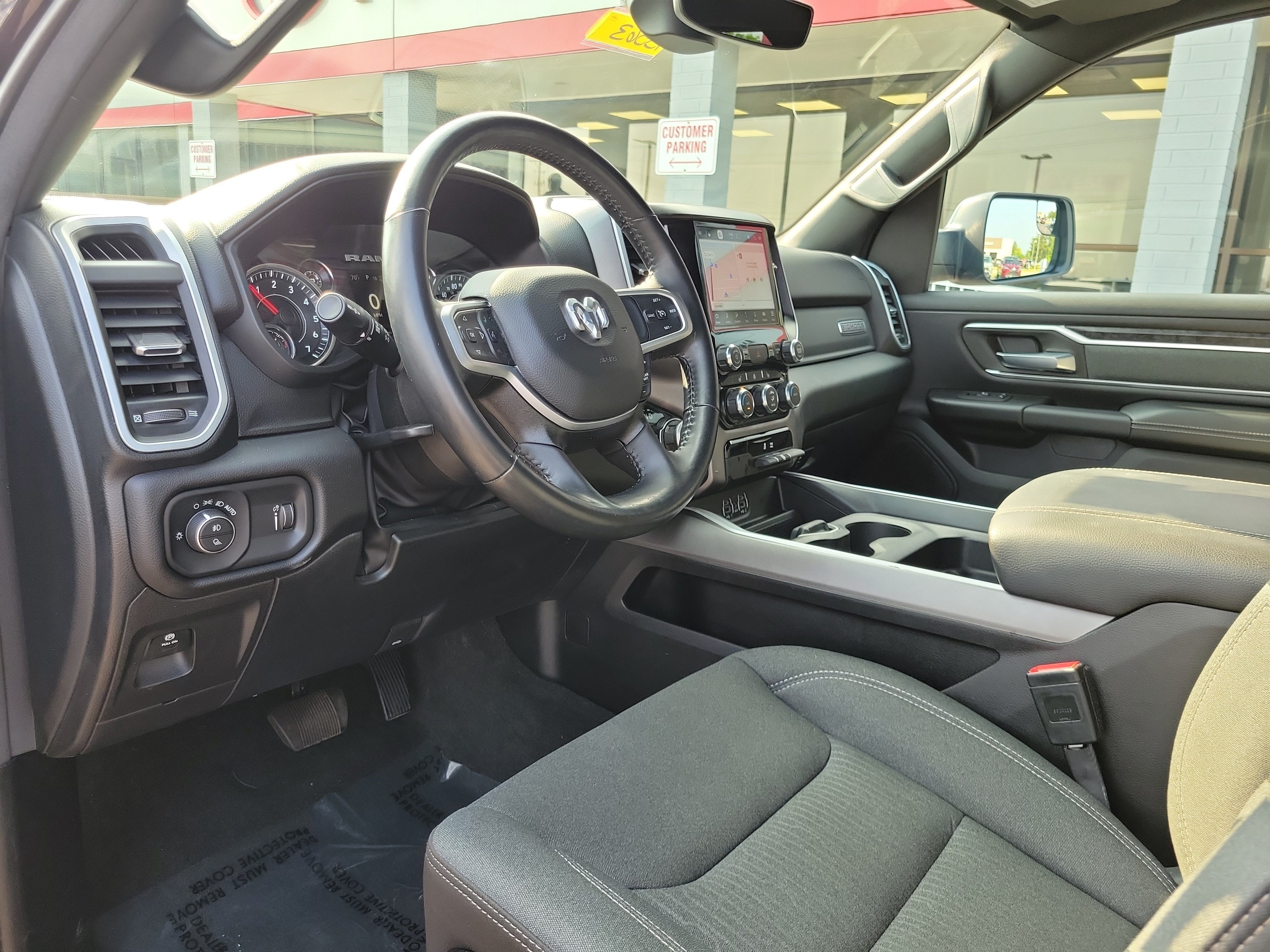 Used 2023 RAM 1500 Big Horn AWD/4WD image 19