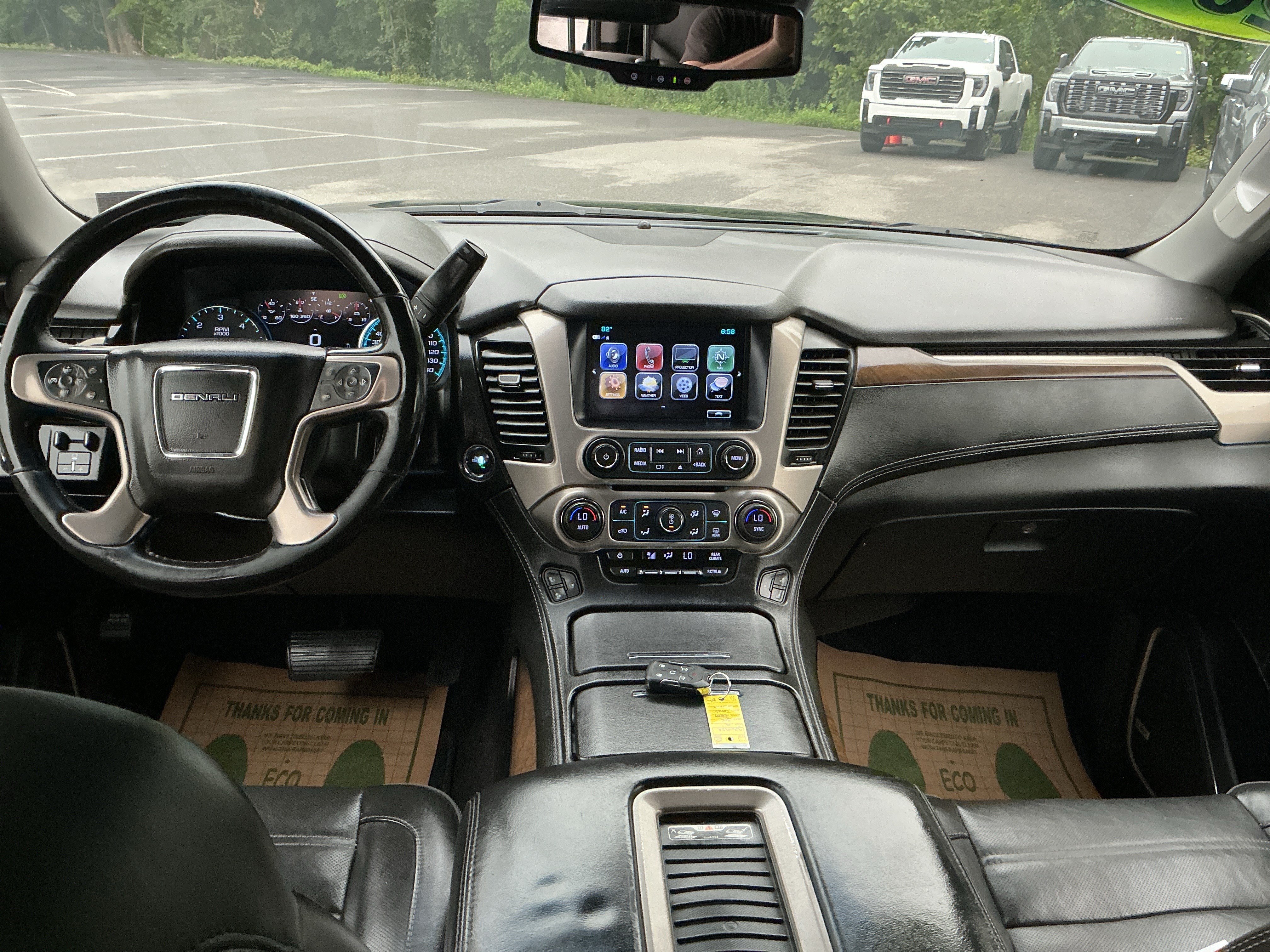 Used 2019 GMC Yukon Denali w/ Open Road Package AWD/4WD image 11