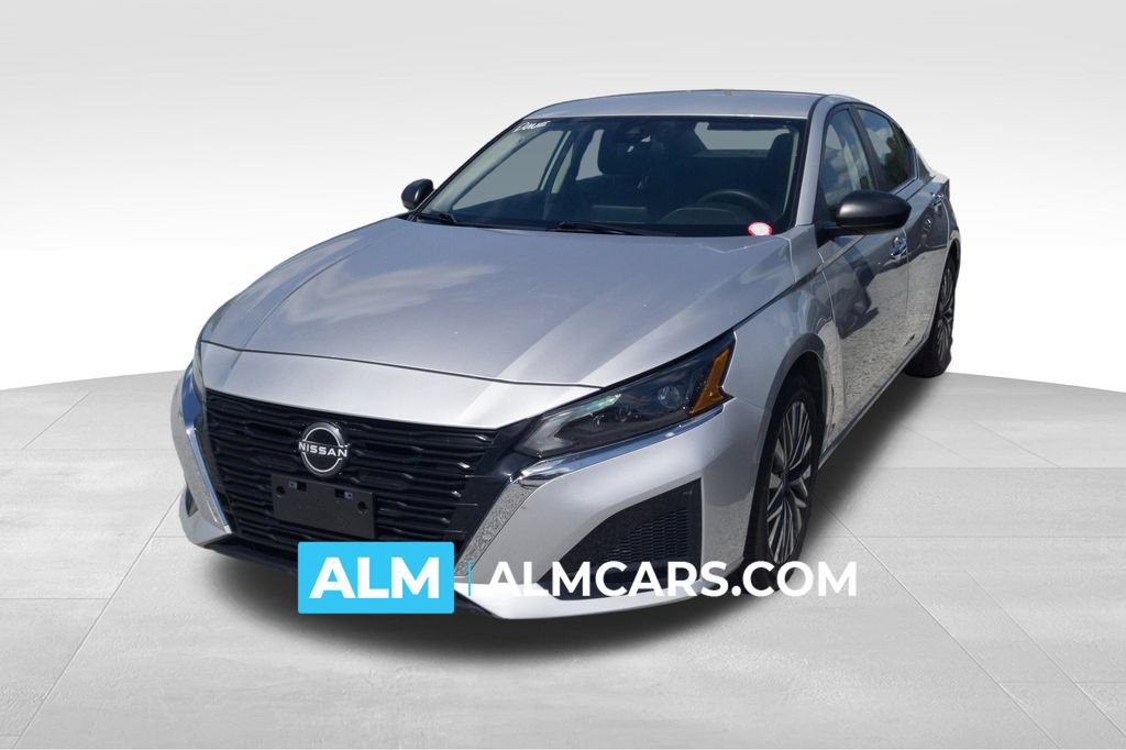 Used 2024 Nissan Altima 2.5 SV FWD video 1