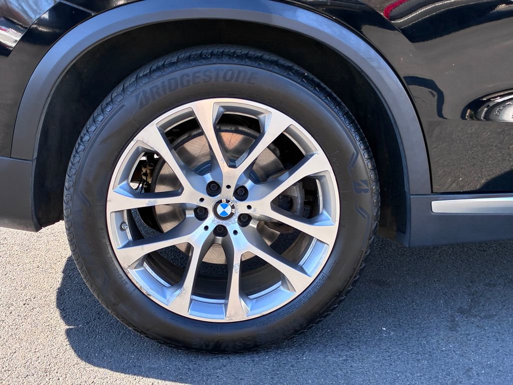 Used 2020 BMW X5 xDrive40i w/ Convenience Package AWD/4WD image 56
