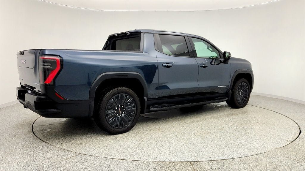 Used 2026 GMC Sierra EV Elevation w/ Premium Package AWD/4WD image 5