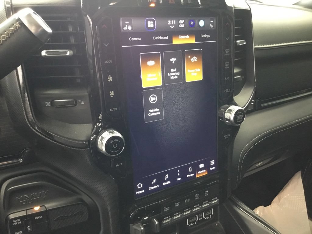 Used 2022 RAM 3500 Limited AWD/4WD image 27