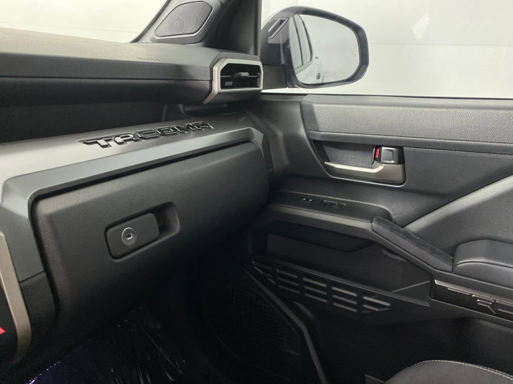 Used 2024 Toyota Tacoma TRD Off-Road w/ TRD Off Road Upgrade Package image 24