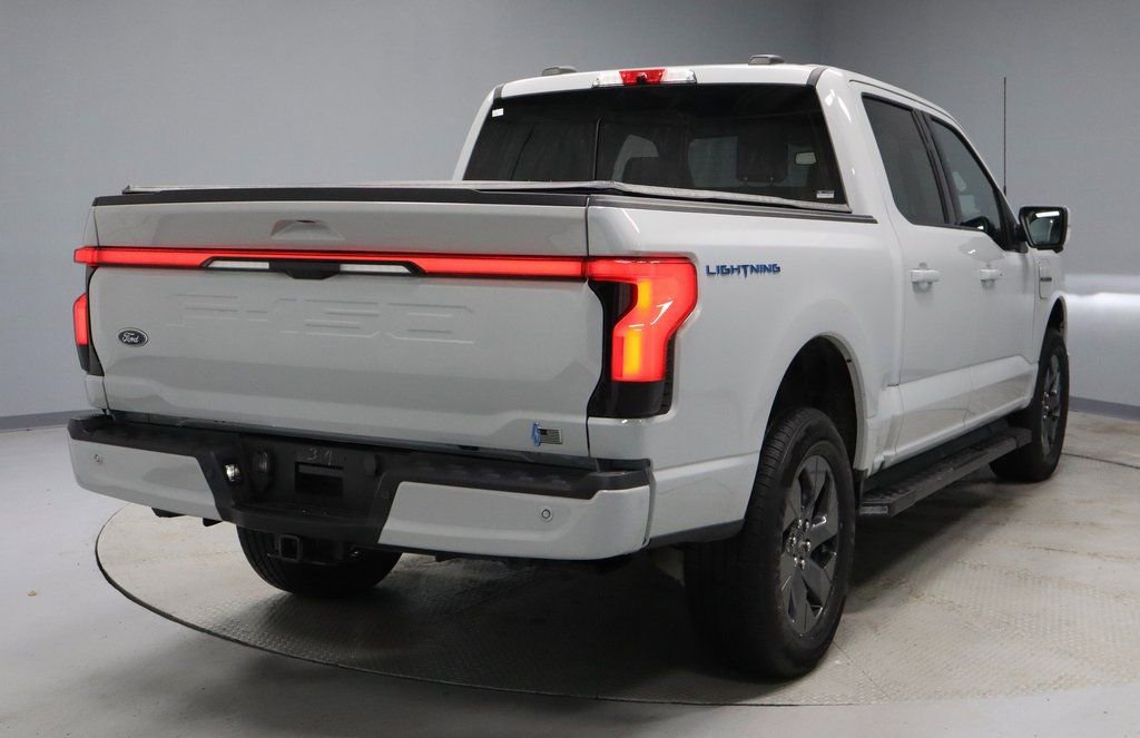 Certified 2023 Ford F150 Lightning Lariat image 9