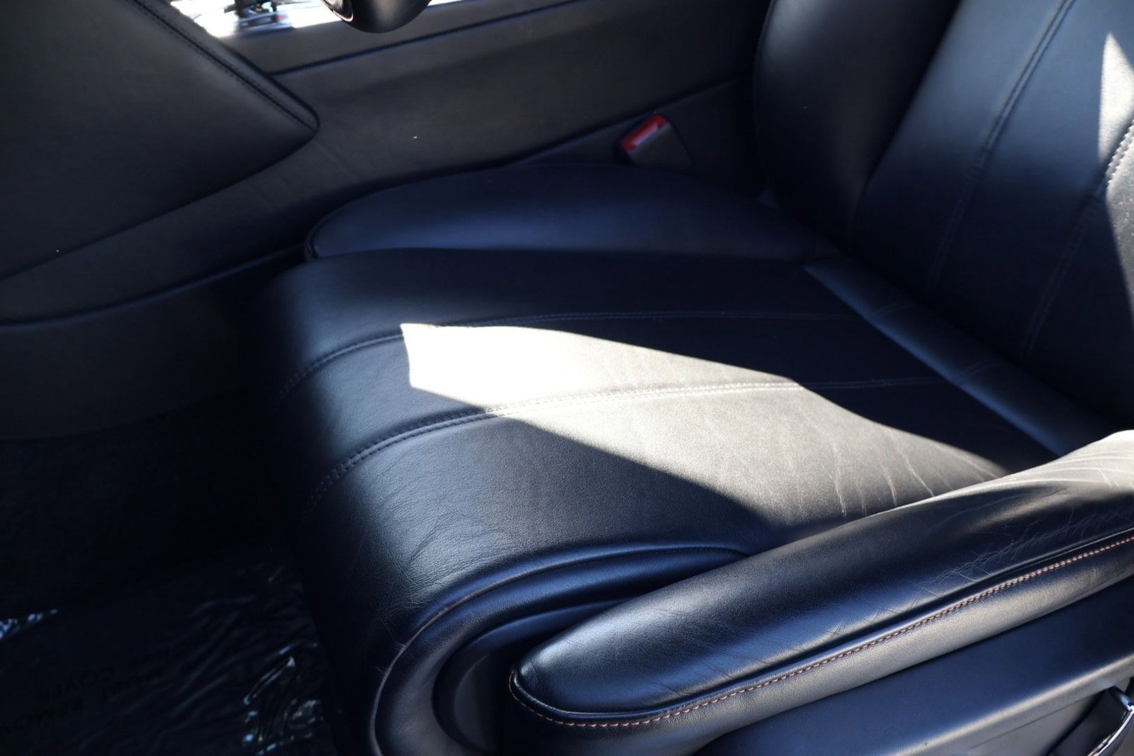 Certified 2019 Bentley Bentayga image 9