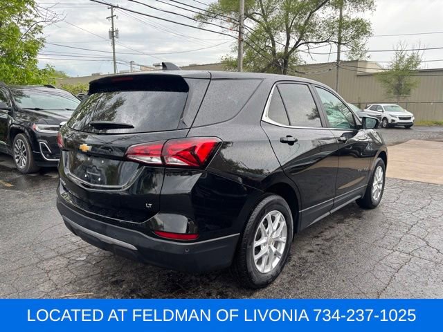 Used 2024 Chevrolet Equinox LT FWD image 3