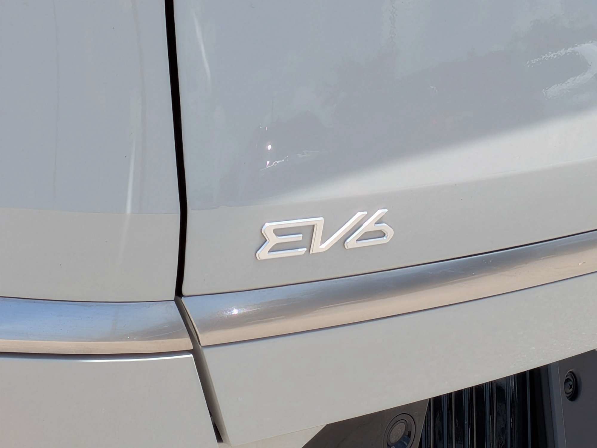 Certified 2024 Kia EV6 Wind w/ Wind Technology Package RWD image 14