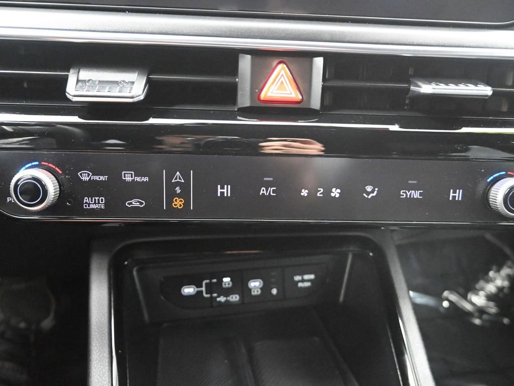 Certified 2025 Kia K5 GT image 17