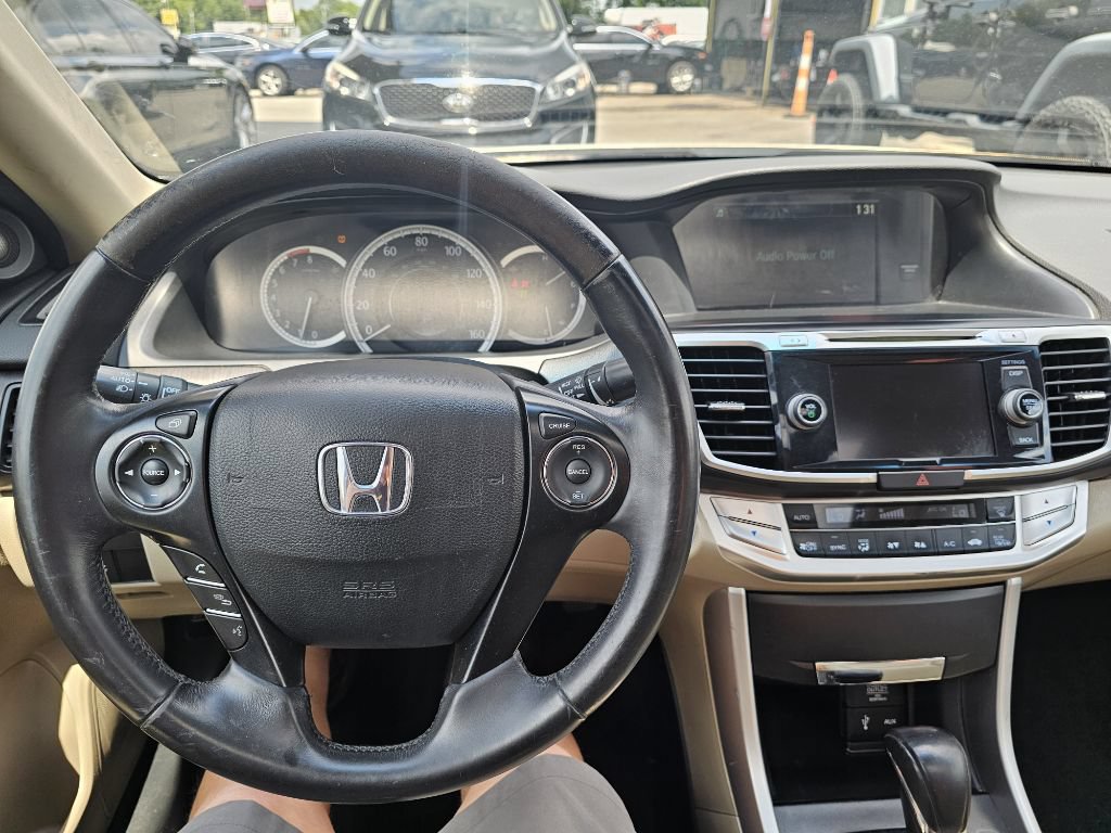 Used 2015 Honda Accord EX-L image 22