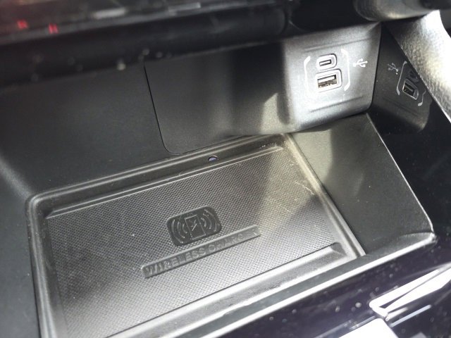 Used 2024 Jeep Compass Limited w/ Driver Assist Group I image 30