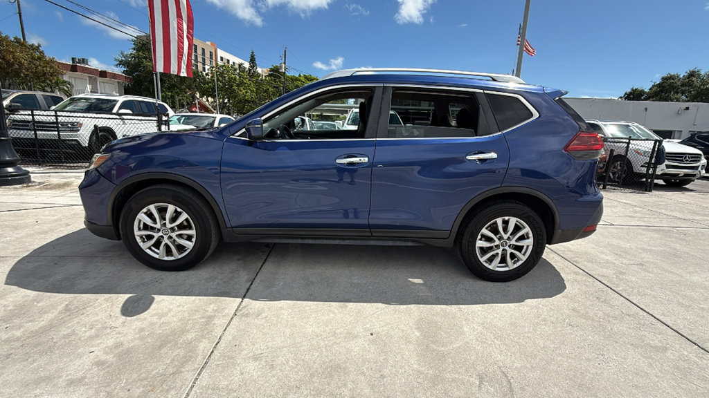 Used 2019 Nissan Rogue SV FWD image 10