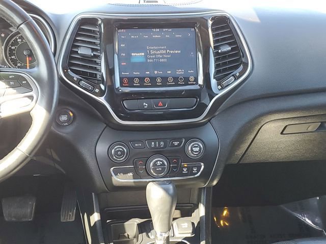 Used 2019 Jeep Cherokee Limited image 30