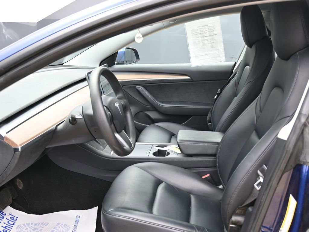 Used 2021 Tesla Model 3 Standard Range Plus image 15
