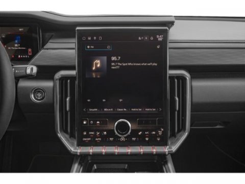 New 2025 GMC Acadia AT4 w/ LPO, Floor Liner Package AWD/4WD image 12