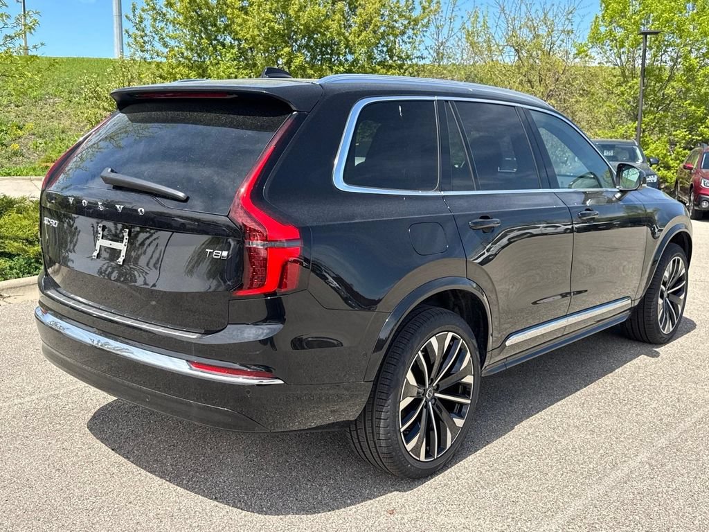 New 2026 Volvo XC90 T8 Plus w/ Protection Package Premier AWD/4WD image 4