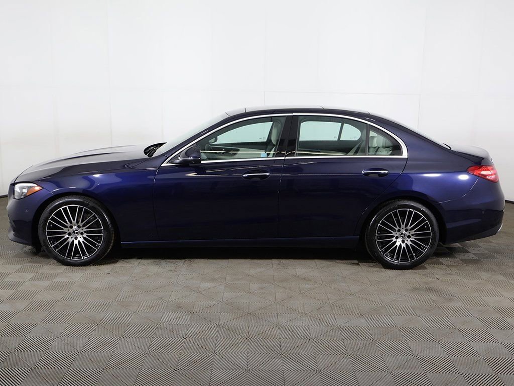 Used 2023 Mercedes-Benz C 300 4MATIC Sedan w/ Exclusive Trim Package image 18