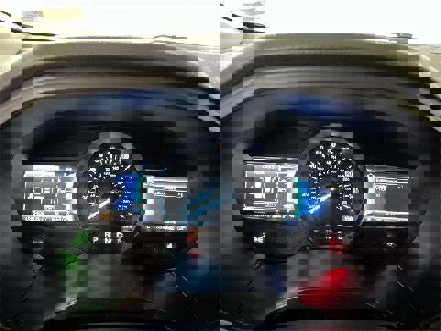 Used 2024 Ford Edge Titanium image 12