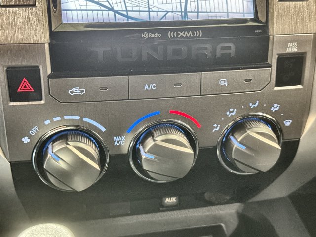 Used 2018 Toyota Tundra SR5 w/ SR5 Upgrade Package RWD image 17