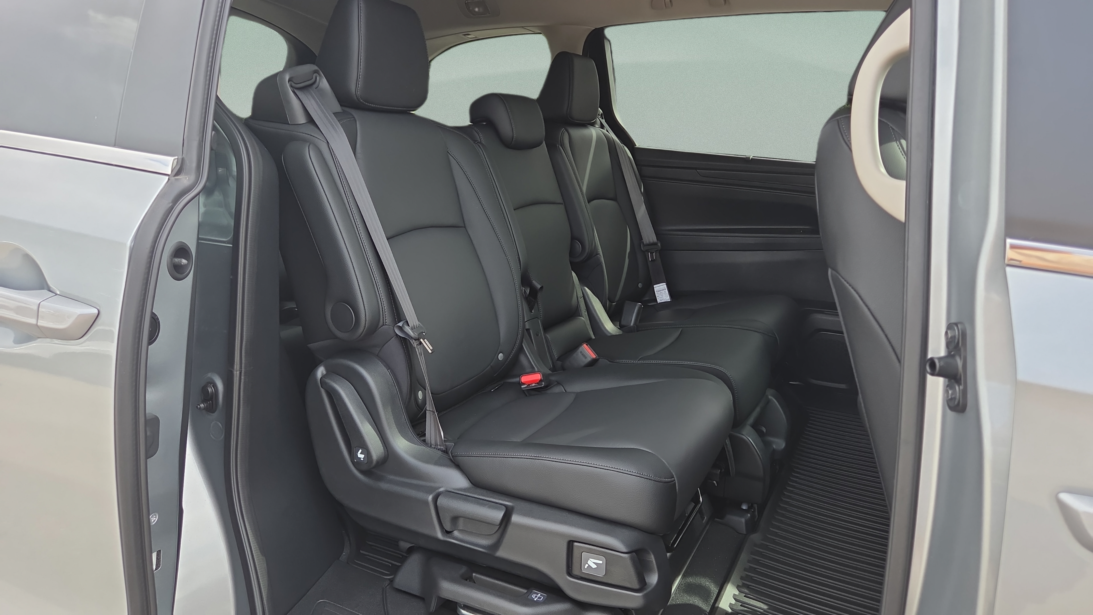 New 2026 Honda Odyssey EX-L image 15