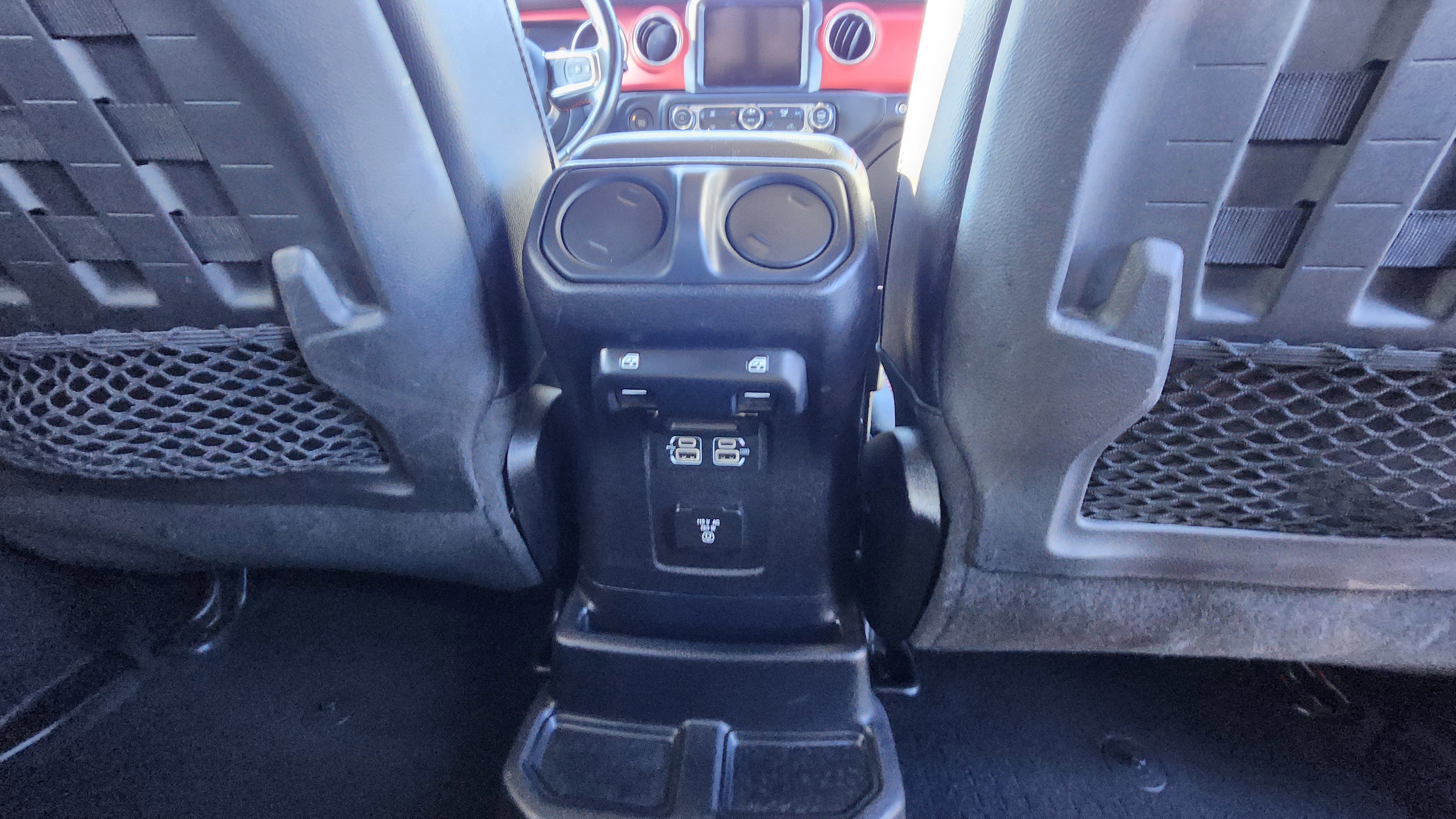 Used 2018 Jeep Wrangler Unlimited Rubicon image 20