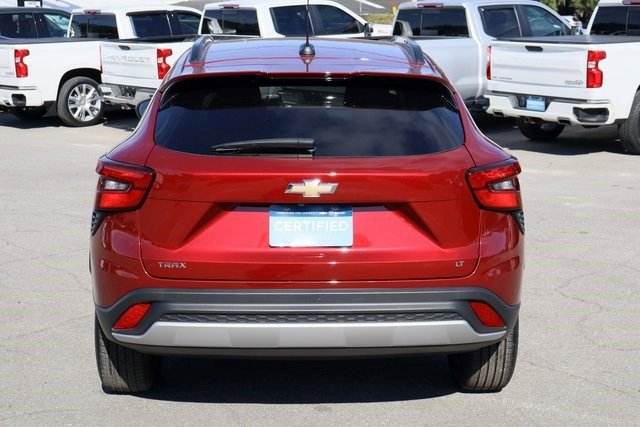 Certified 2025 Chevrolet Trax LT image 7