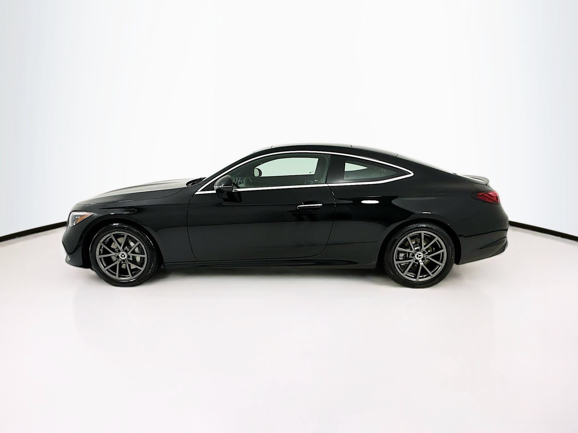 New 2026 Mercedes-Benz CLE 300 4MATIC Coupe image 5