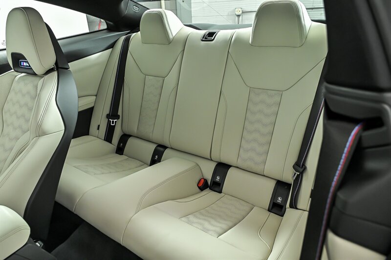 Used 2024 BMW M4 xDrive Competition w/ Executive Package AWD/4WD image 19