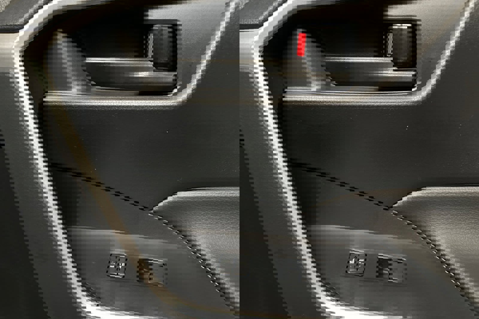 New 2025 Toyota RAV4 LE image 20