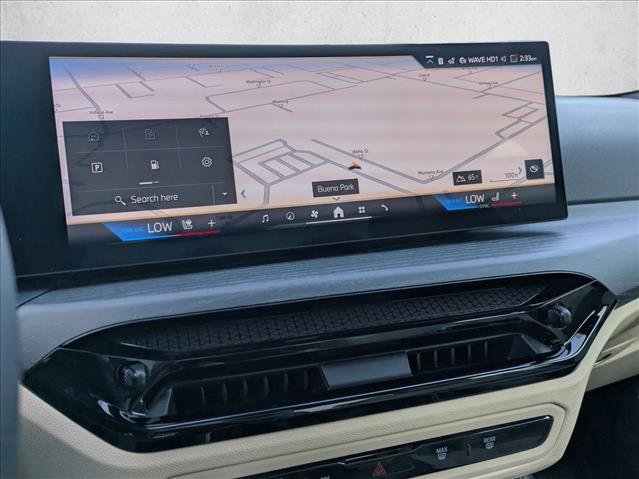 New 2026 BMW 330i Sedan w/ Premium Package image 14