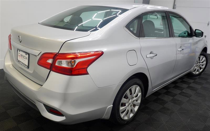 Used 2017 Nissan Sentra S FWD image 7