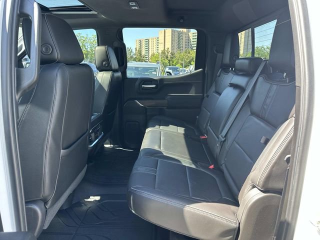 Used 2019 Chevrolet Silverado 1500 High Country w/ High Country Premium Package AWD/4WD image 18