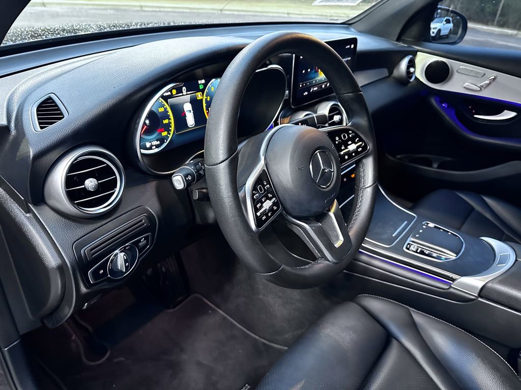Certified 2022 Mercedes-Benz GLC 300 image 17