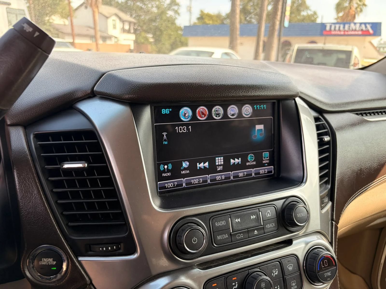 Used 2018 Chevrolet Tahoe LT AWD/4WD image 19