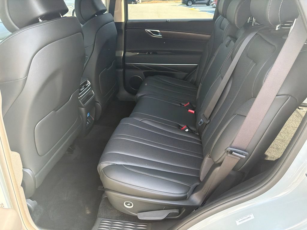 New 2027 Genesis GV80 2.5T Select AWD/4WD image 23
