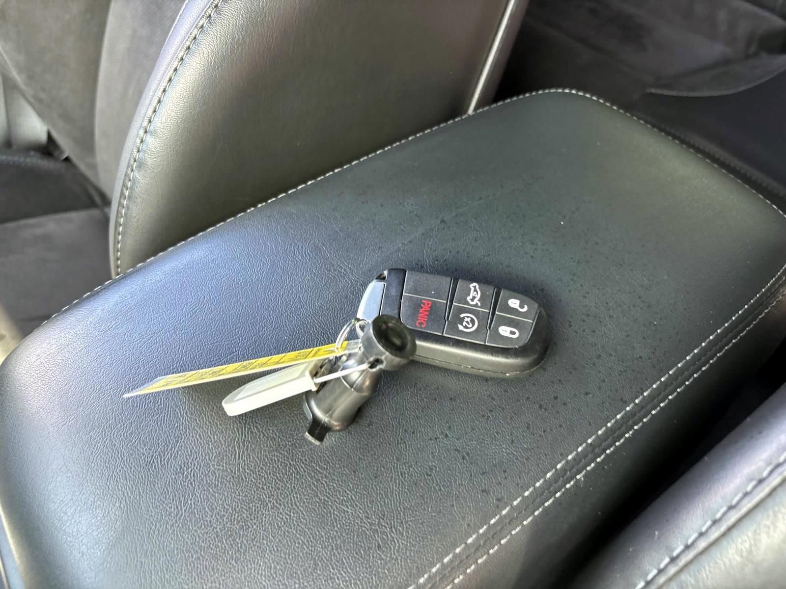 Used 2023 Dodge Charger Scat Pack image 32